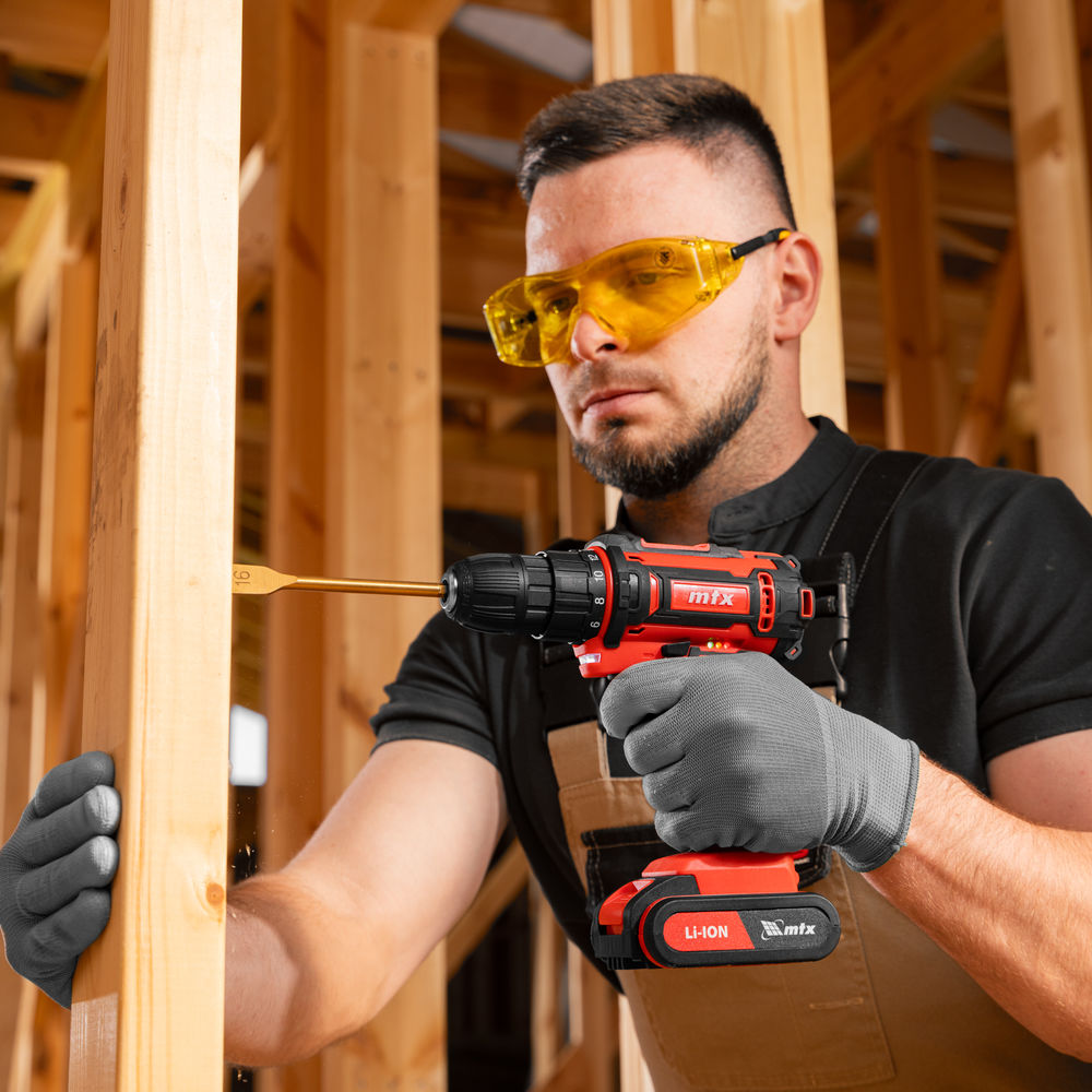 Дрель-шуруповерт аккумуляторная CDS-20, Li-Ion, 20 В// MTX (26186)