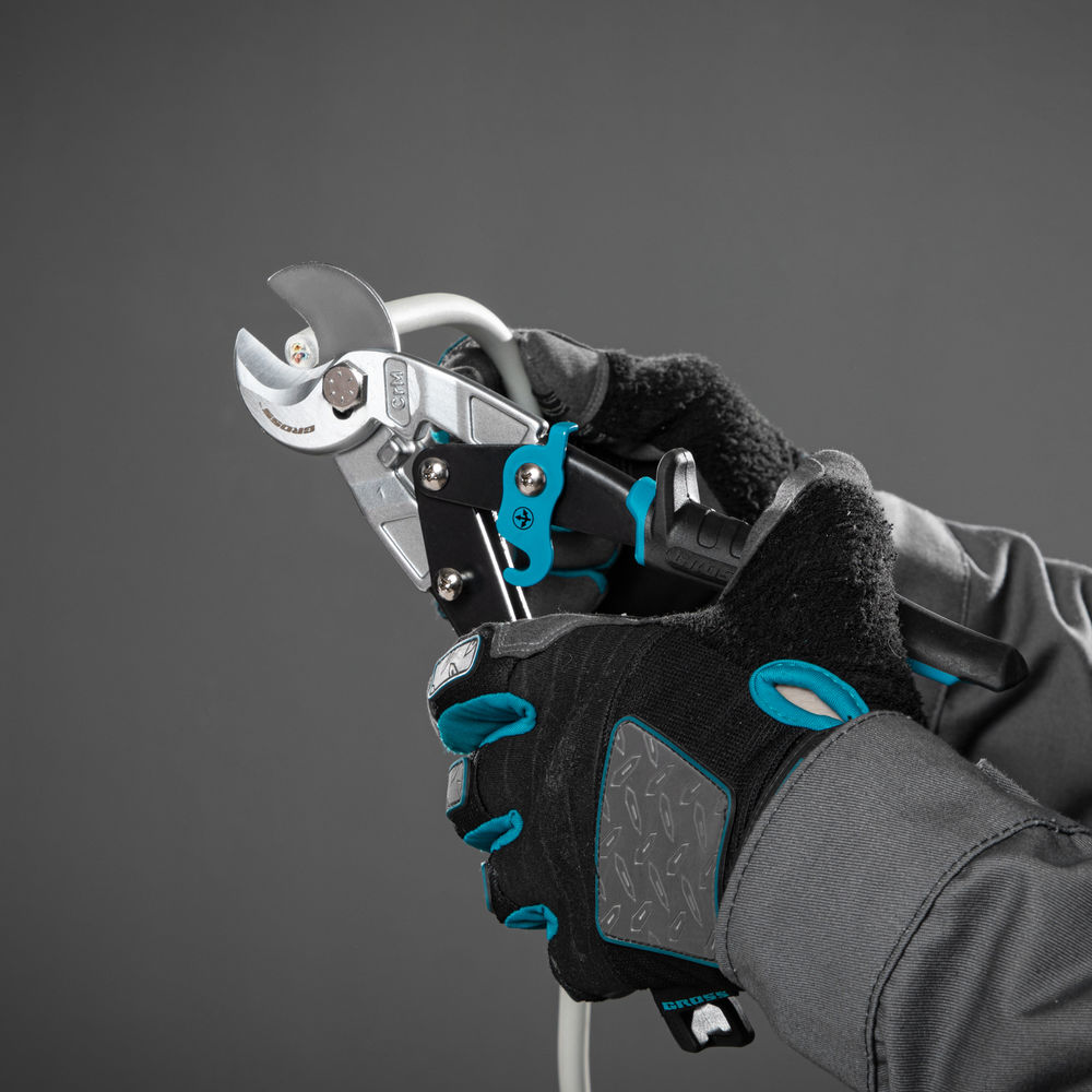 Кабелерез Piranha, 240 мм, двухкомпонентные рукоятки, D кабеля до 14 мм, сечение 14 мм2 Gross (78450)