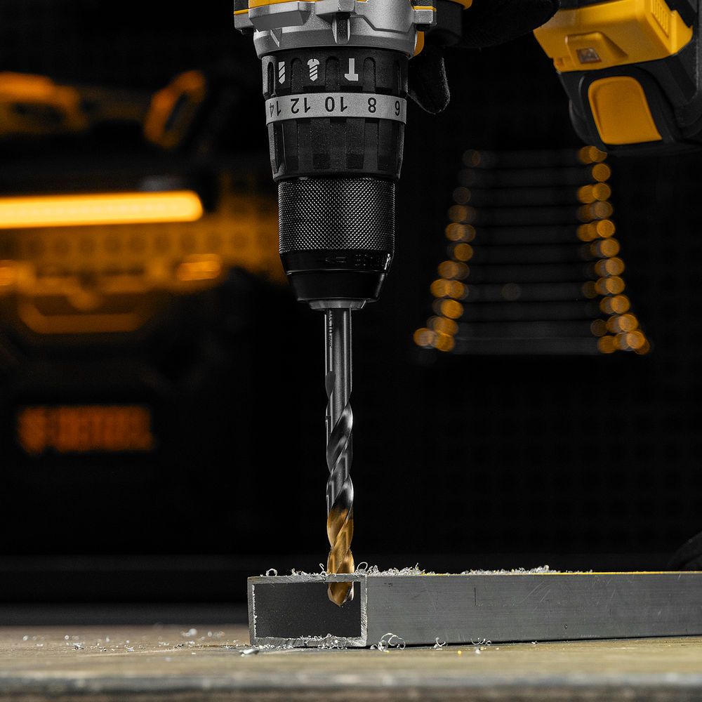 Сверло спиральное по металлу 10 x 133 мм, Р6М5, Golden Tip Denzel (718242)