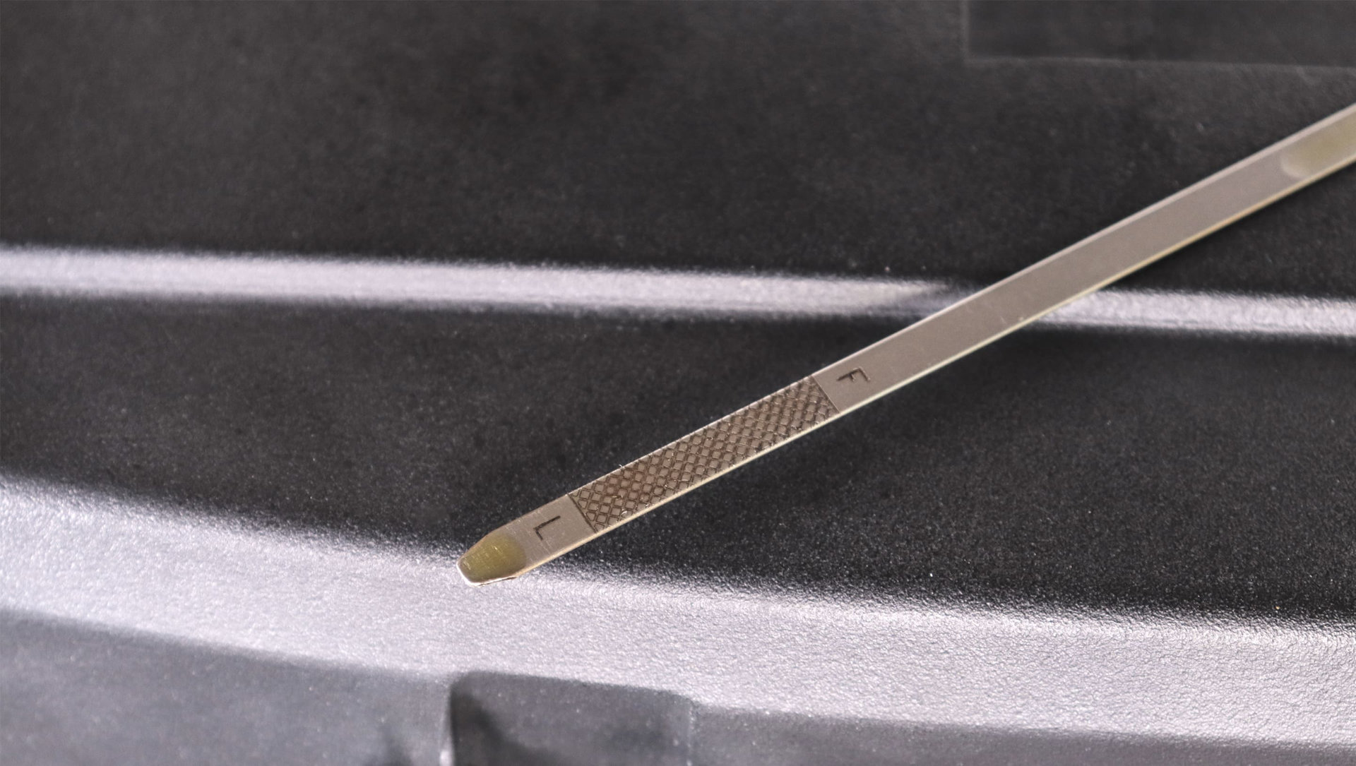 Двигатель 24лс/18кВт 764см? 25мм 48,5кг шпонка эл.стартер выход 12В/260Вт CHAMPION G760HKE