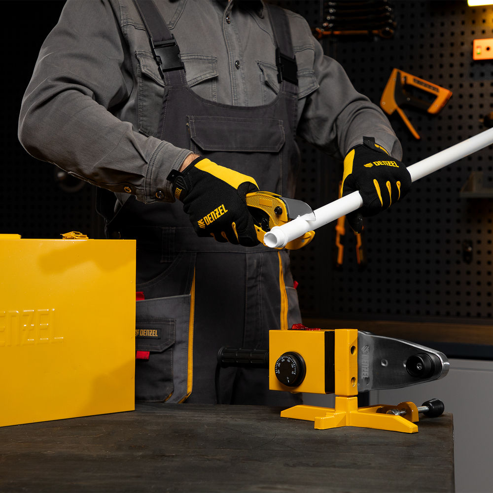 Аппарат для сварки пластиковых труб DWP-1500, 1500 Вт, 260-300 град, комплект насадок, 20-63 мм Denzel (94205)