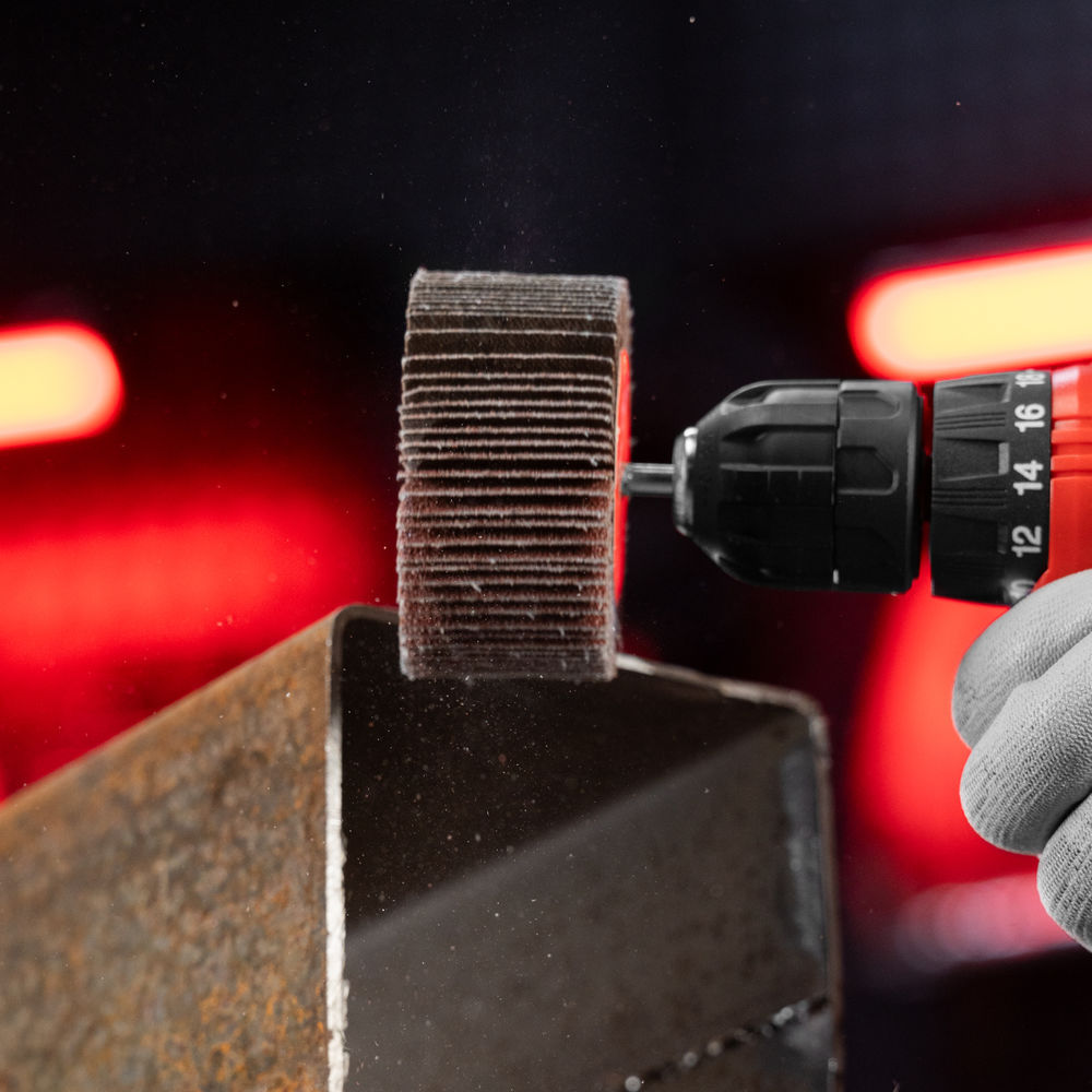 Круг лепестковый для дрели, 80 х 40 х 6 мм, P 80 Matrix (74154)