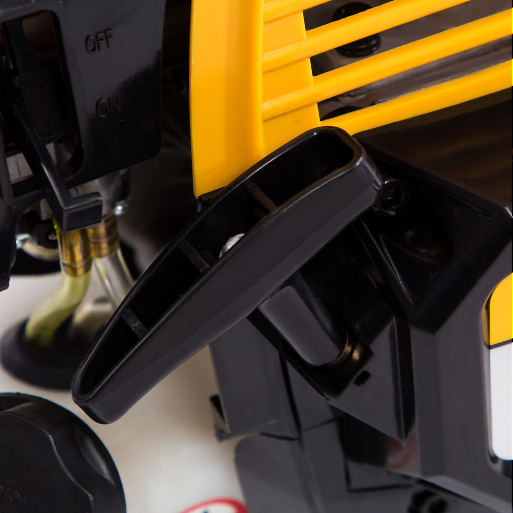 Триммер бензиновый DR-33S, 33 см3, разъемная штанга, состоит из 2 частей Denzel (96272)