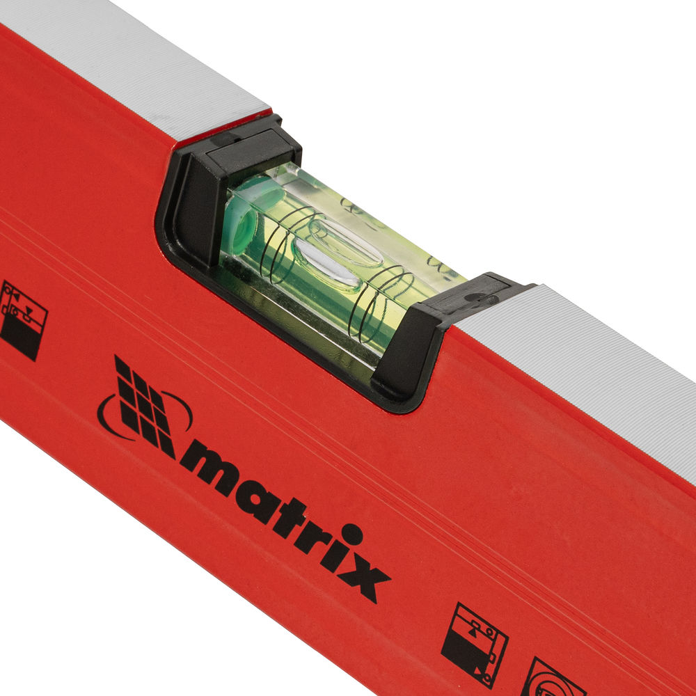 Уровень алюминиевый магнитный, 1000 мм, фрезерованный, 3 глазка (1 зеркальный) усиленный Matrix (34710)