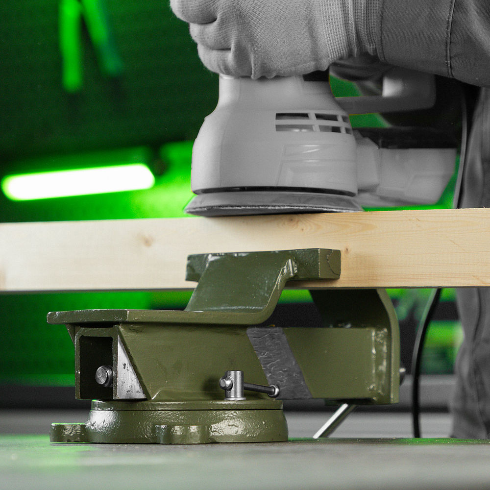 Тиски слесарные, 125 мм, стальные, поворотные Сибртех (18619)