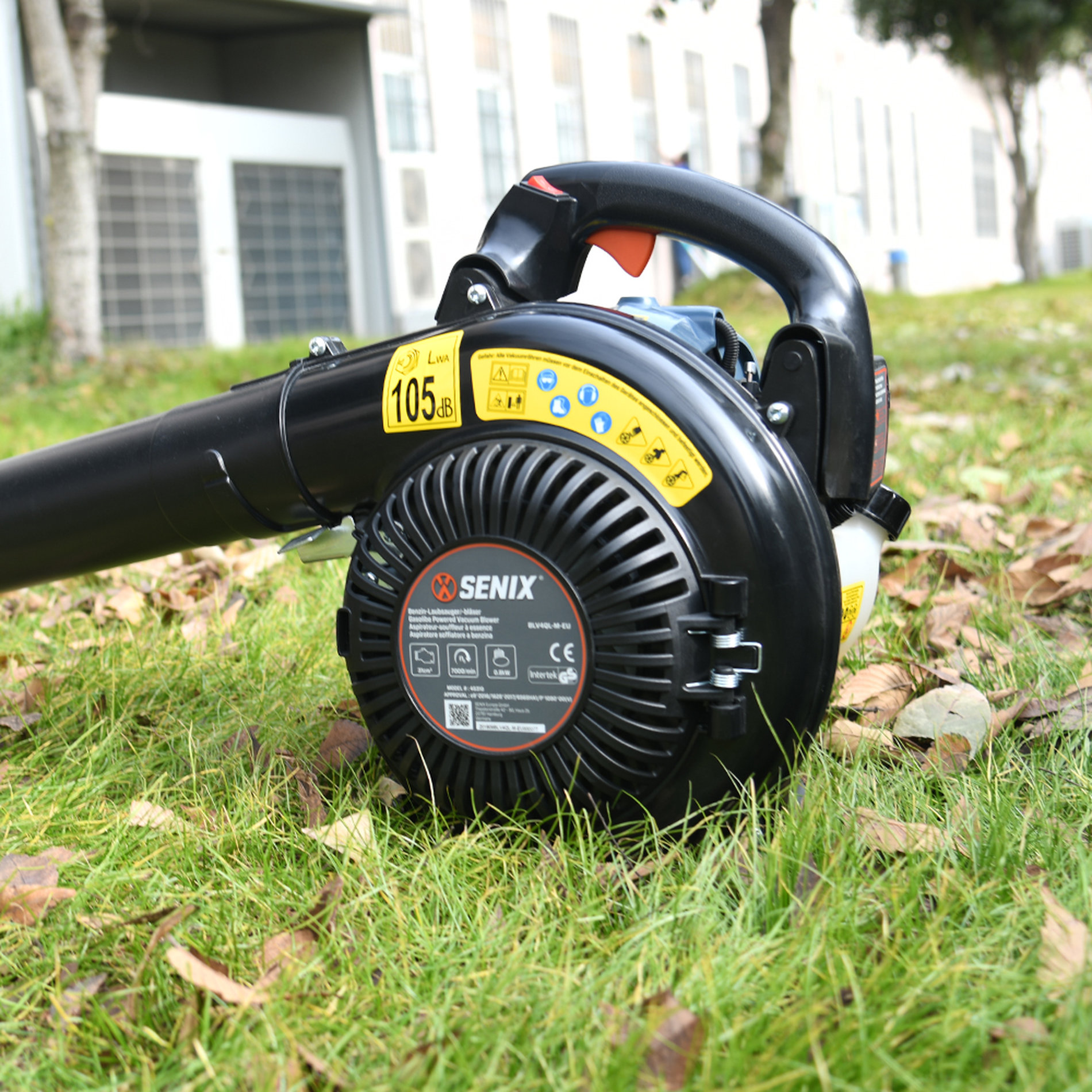 Воздуходувка-садовый пылесос бензиновая ,31 см3, 4-х тактная BLV4QL-M-EU