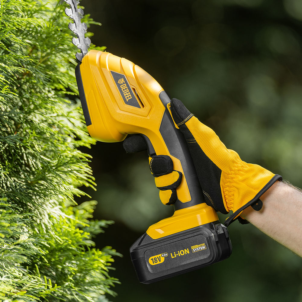 Ножницы-кусторез аккумуляторные CGS-100-0, БЕЗ АКБ Denzel (59431)