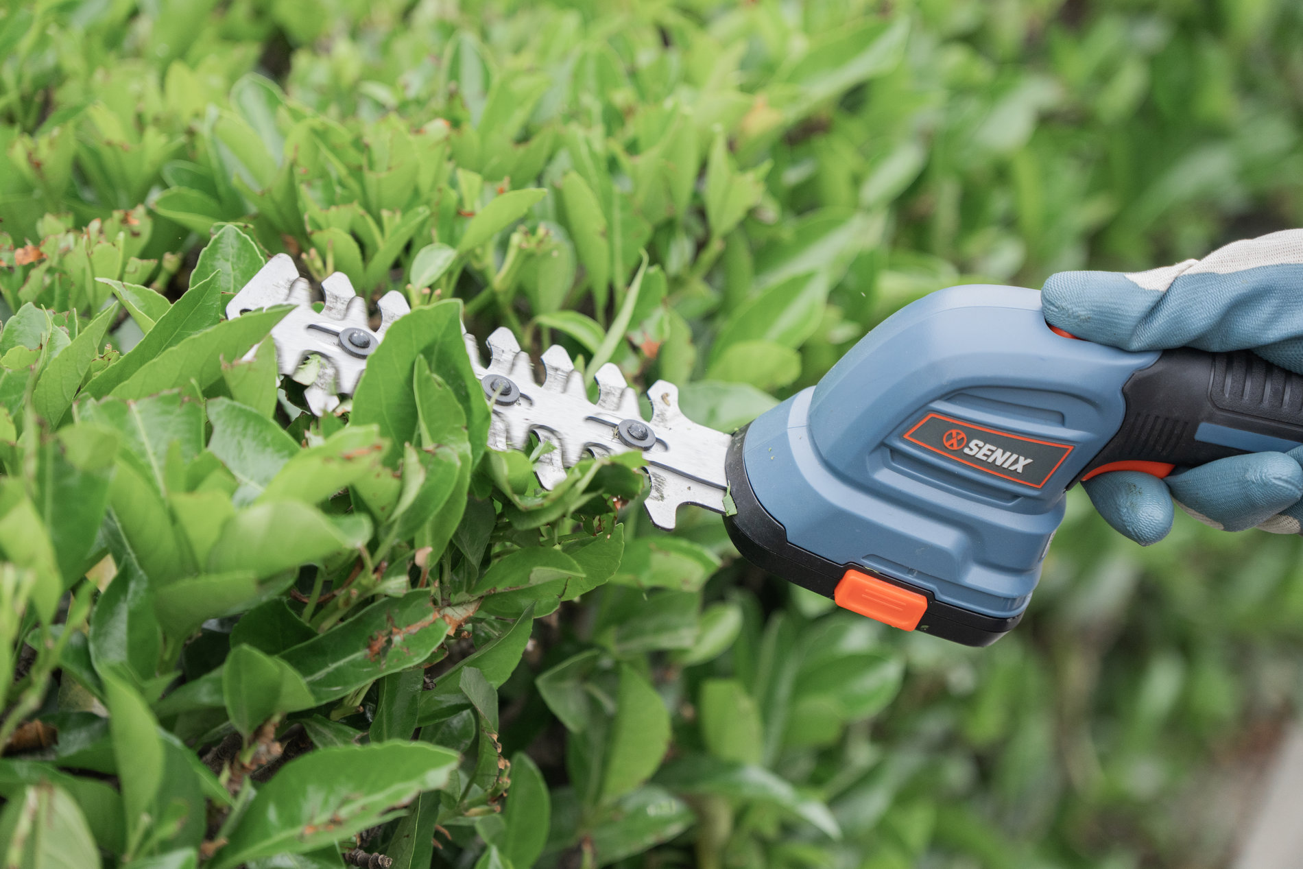 Садовые ножницы-кусторез аккумуляторные 7.2В, 96 мм/150 мм