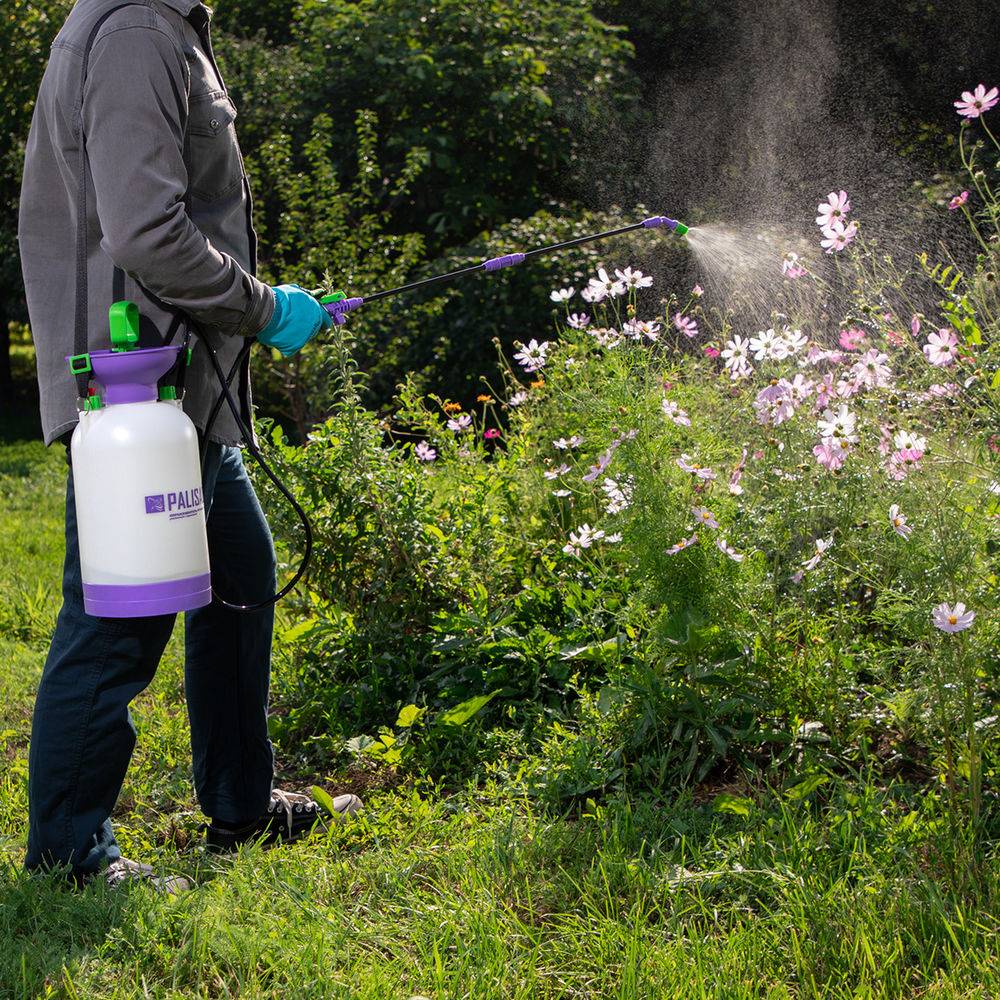 Опрыскиватель ручной усиленный с горловиной 5 л, с насосом, шлангом и разбрызгивателем Palisad (64745)
