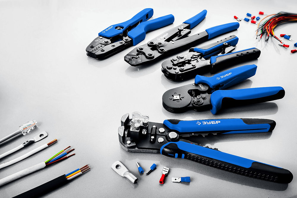 Универсальный кримпер 203 мм RJ7 (RJ45 RJ11 RJ12) Профессионал ЗУБР 22650