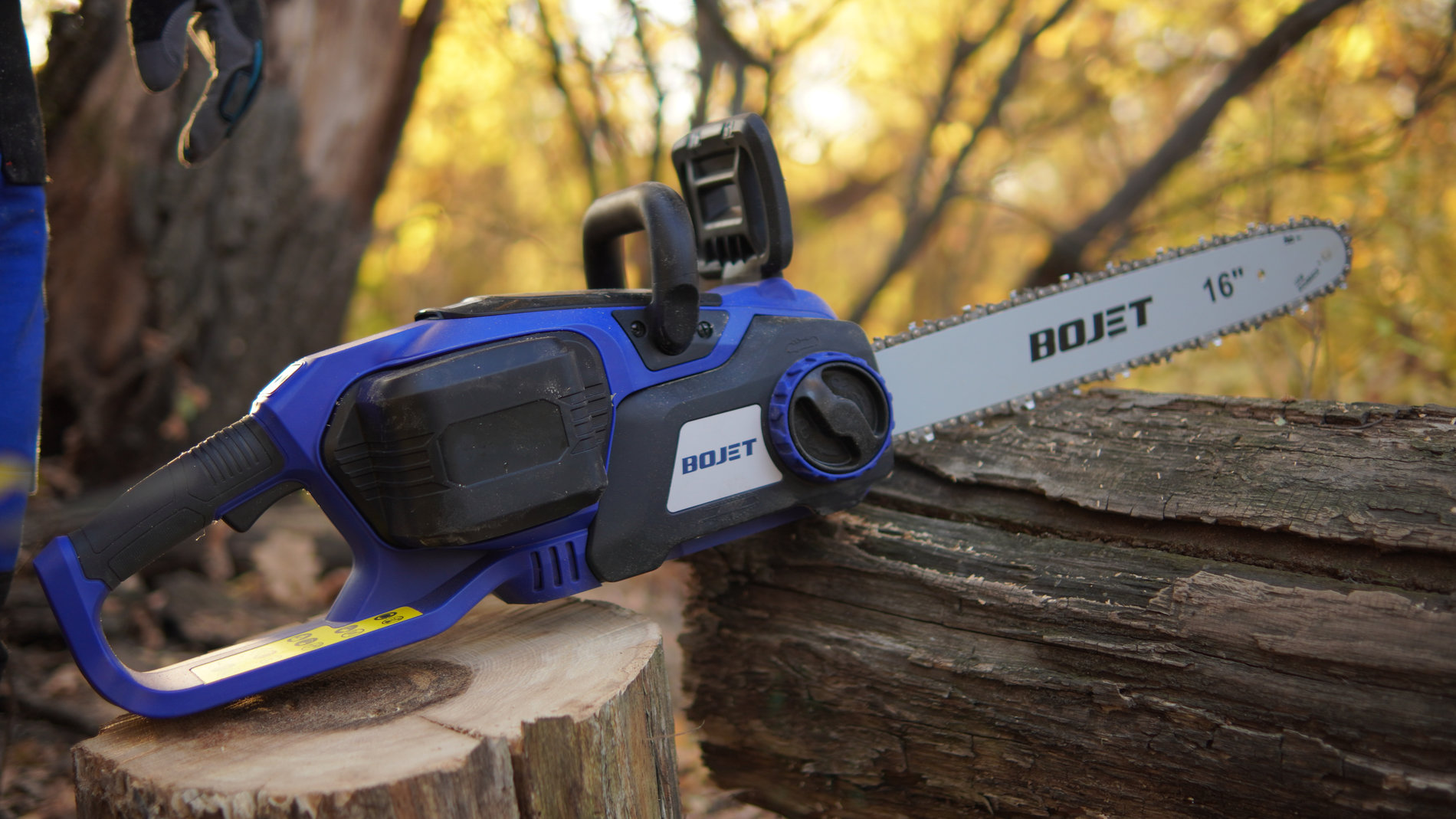 Пила цепная аккумуляторная, 58В, бесщеточный мотор, 40 см (16), 1х5 Ач, ЗУ