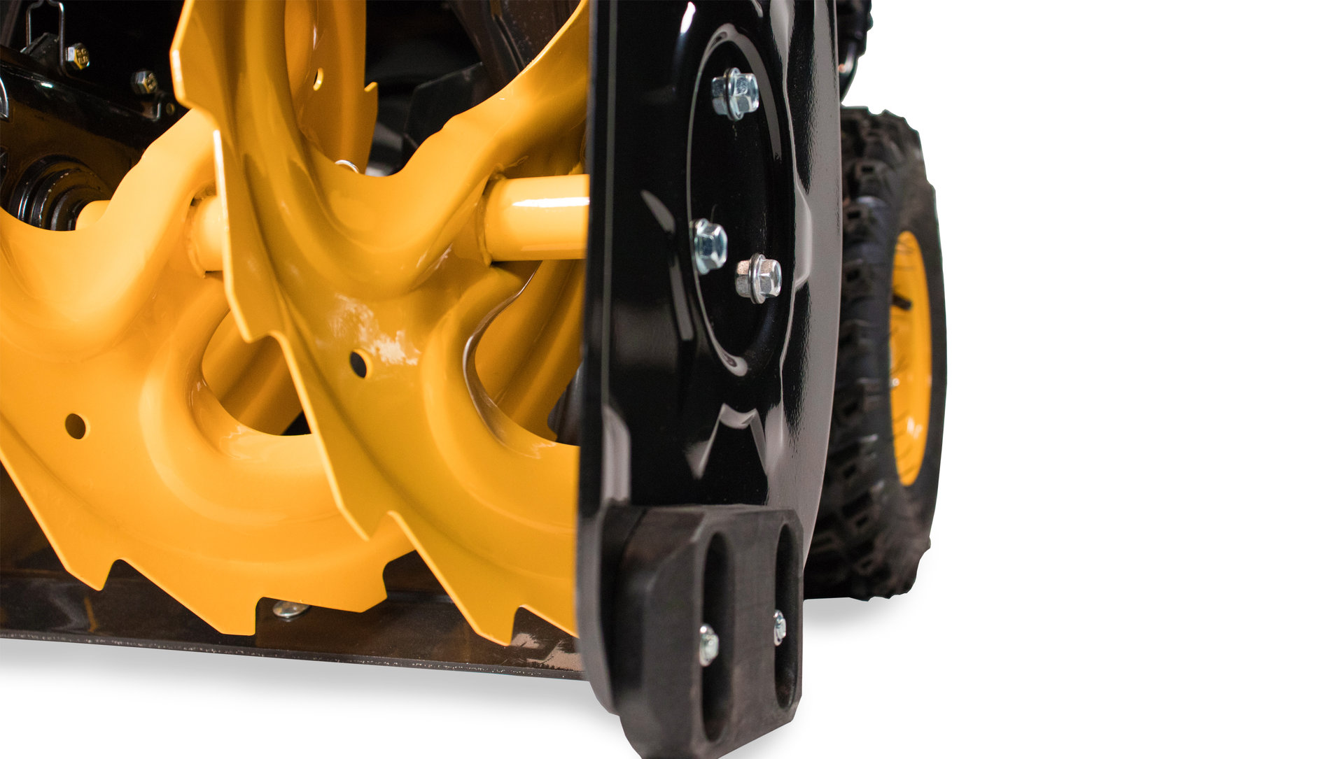 Снегоотбрасыватель CHAMPION ST662E (6,5лс61см6F/2Rколеса3,6л80,5кг эл.стартер, фары, обогрев рук) (ST662E)