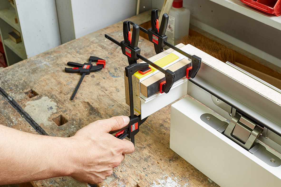 Набор струбцин пистолетного типа 110 мм x 40 мм, (EZS11-4 x 2 шт), 0.2 кН, распор 80 - 190 мм EZS11-4SET BE-EZS11-4SET