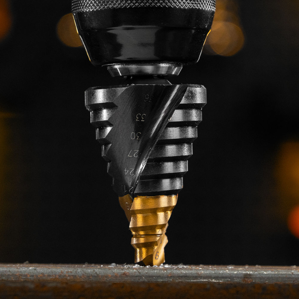 Сверло ступенчатое, 9-12-15-18-21-24-27-30-33-36 мм, Р6М5, 6-гр. хвостовик Denzel (723605)