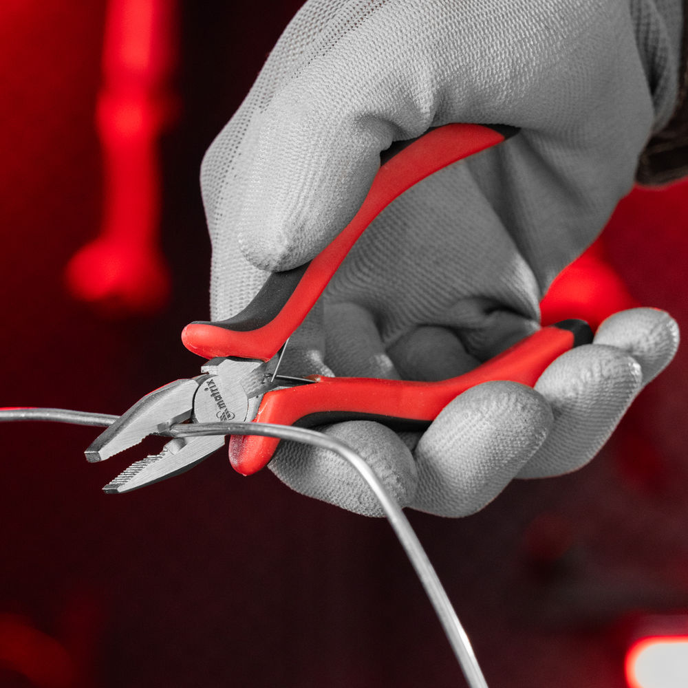 Плоскогубцы Mini, 130 мм, никелированные, авторазжим, двухкомпонентные рукоятки Matrix (17816)