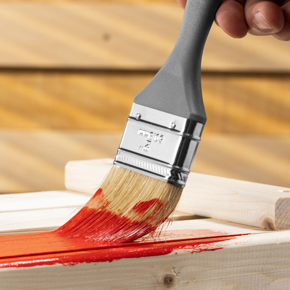 Кисть плоская Евро 2, натуральная щетина, пластмассовая ручка MTX (83063)