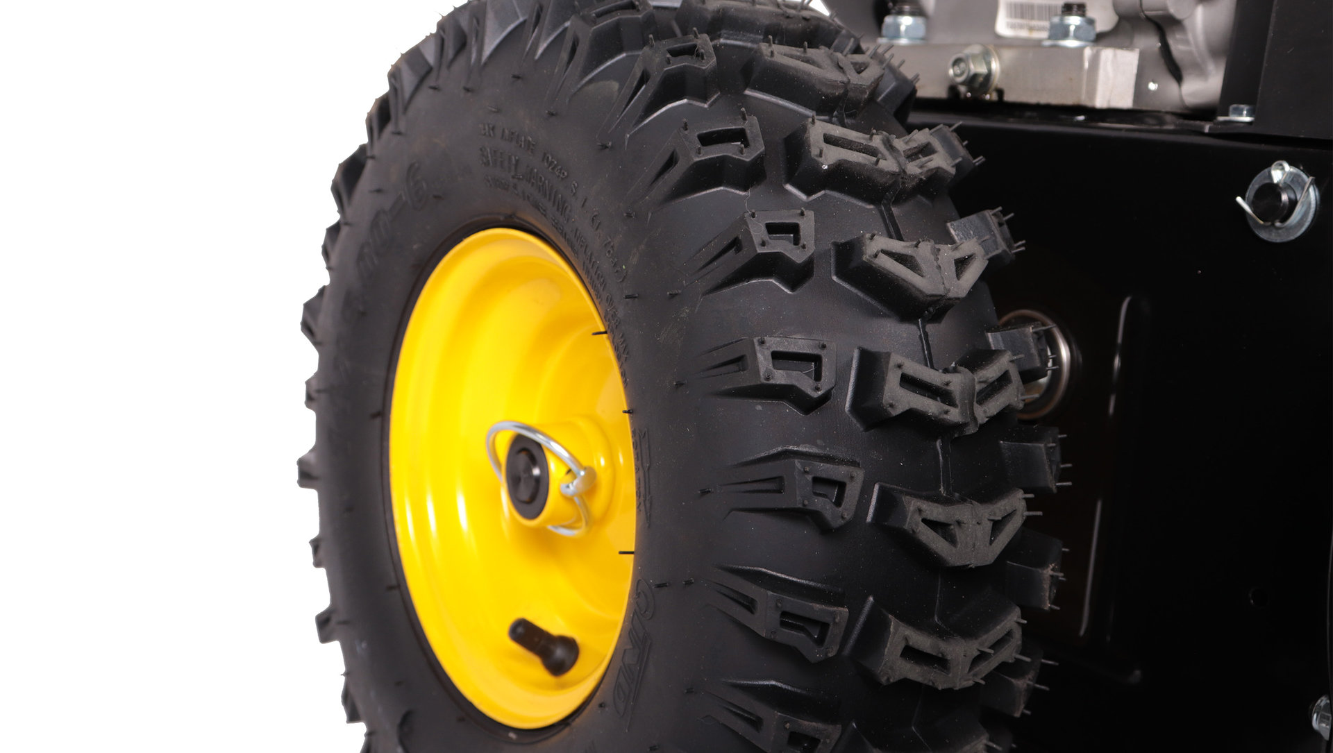 Снегоотбрасыватель CHAMPION ST861 (8лс 61см 6F/2R колеса 6л 85кг эл.стартер,фара, обогрев) (ST861)