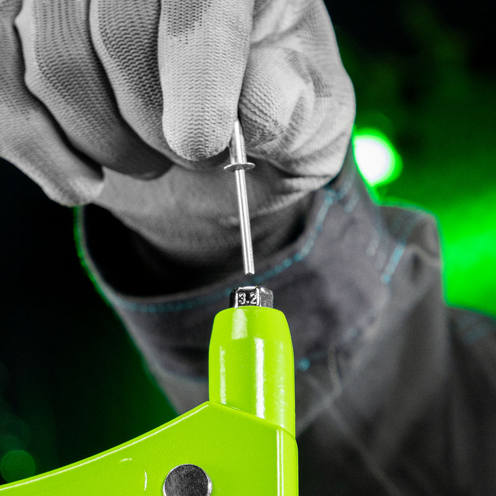 Заклепочник 250 мм, литой корпус, заклепки 2.4-3.2-4.0-4.8 мм Сибртех (40545)