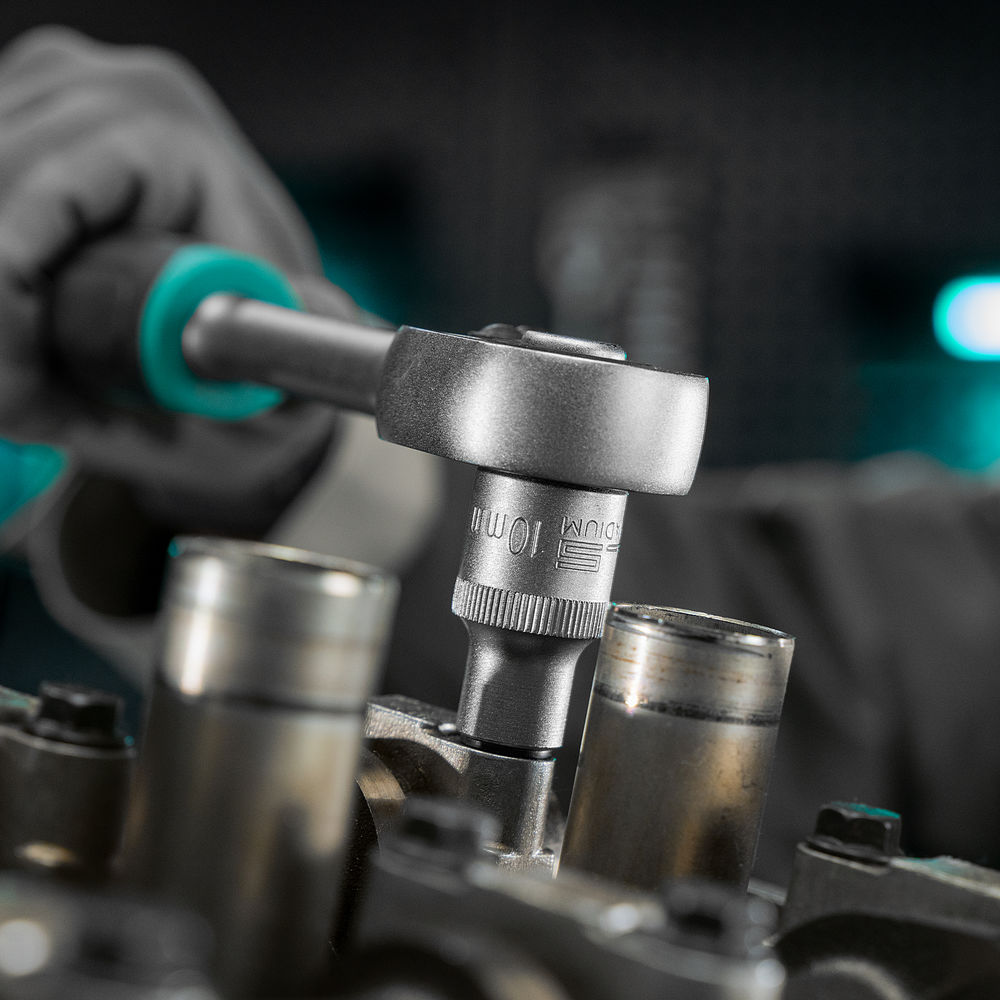 Ключ-трещотка 1/2, CrV, 72 зуба, с быстрым сбросом, матовый хром Stels