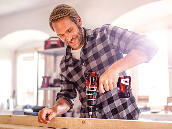 Набор бит и головок Einhell 28 предметов,ударопрочные,битодержатель,S-case (108703)