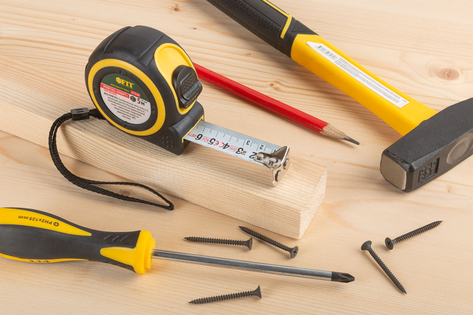 Рулетка Смарт, калибр.лента, нейлон.покр., магн.крючок, прорезиненный корпус 5 м х 25 мм