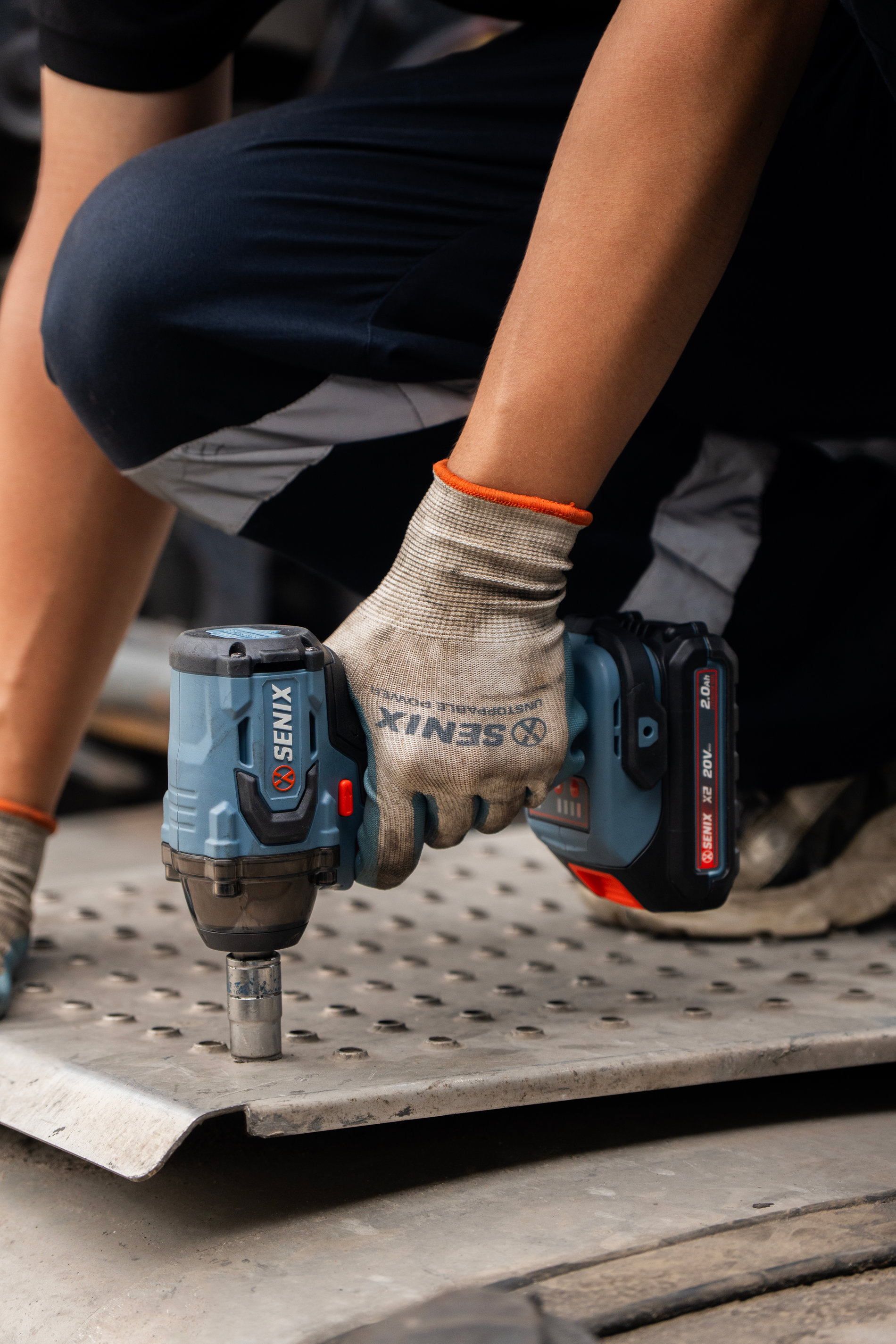 Импульсный гайковерт 1/2, 330 Нм, 1х4Ач, ЗУ, кейс X2 20В