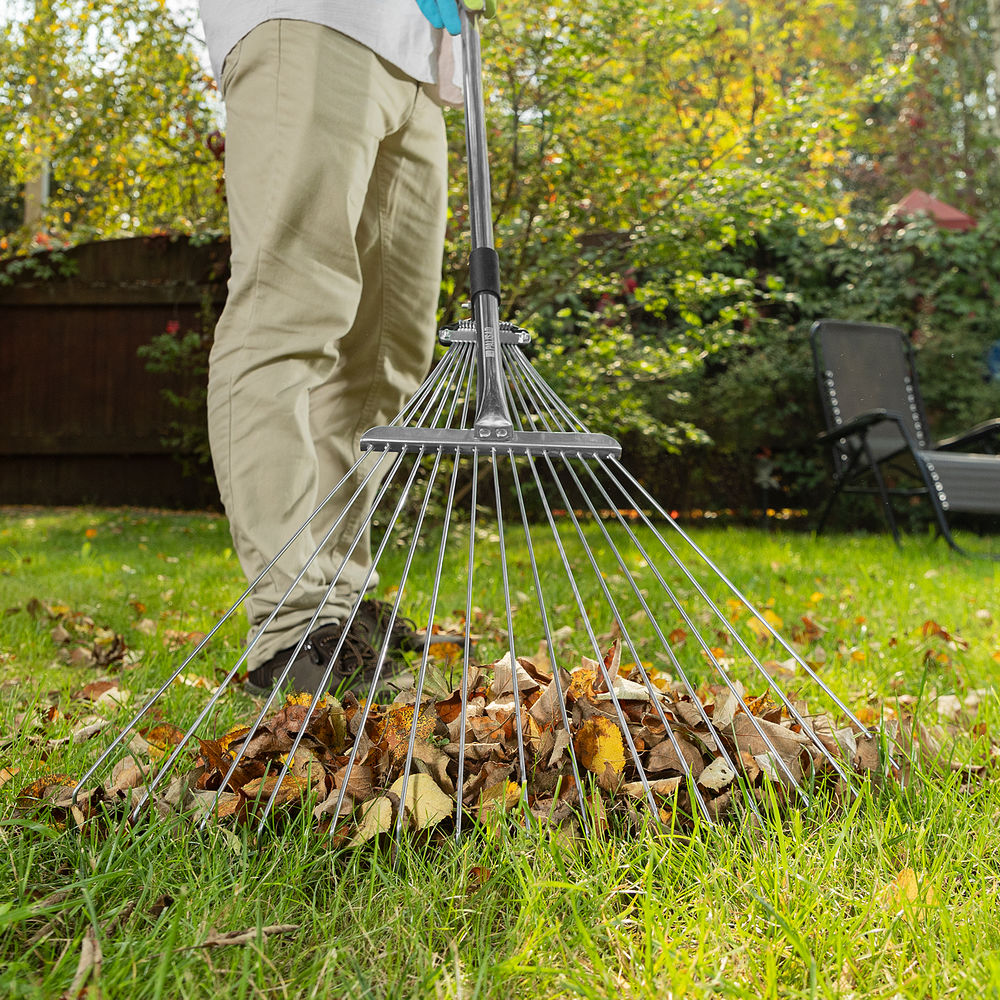 Грабли веерные стальные, 190 - 520 х 1200 - 1500 мм, 15 зубьев, раздвижные, стальной черенок, Palisad (6175655)