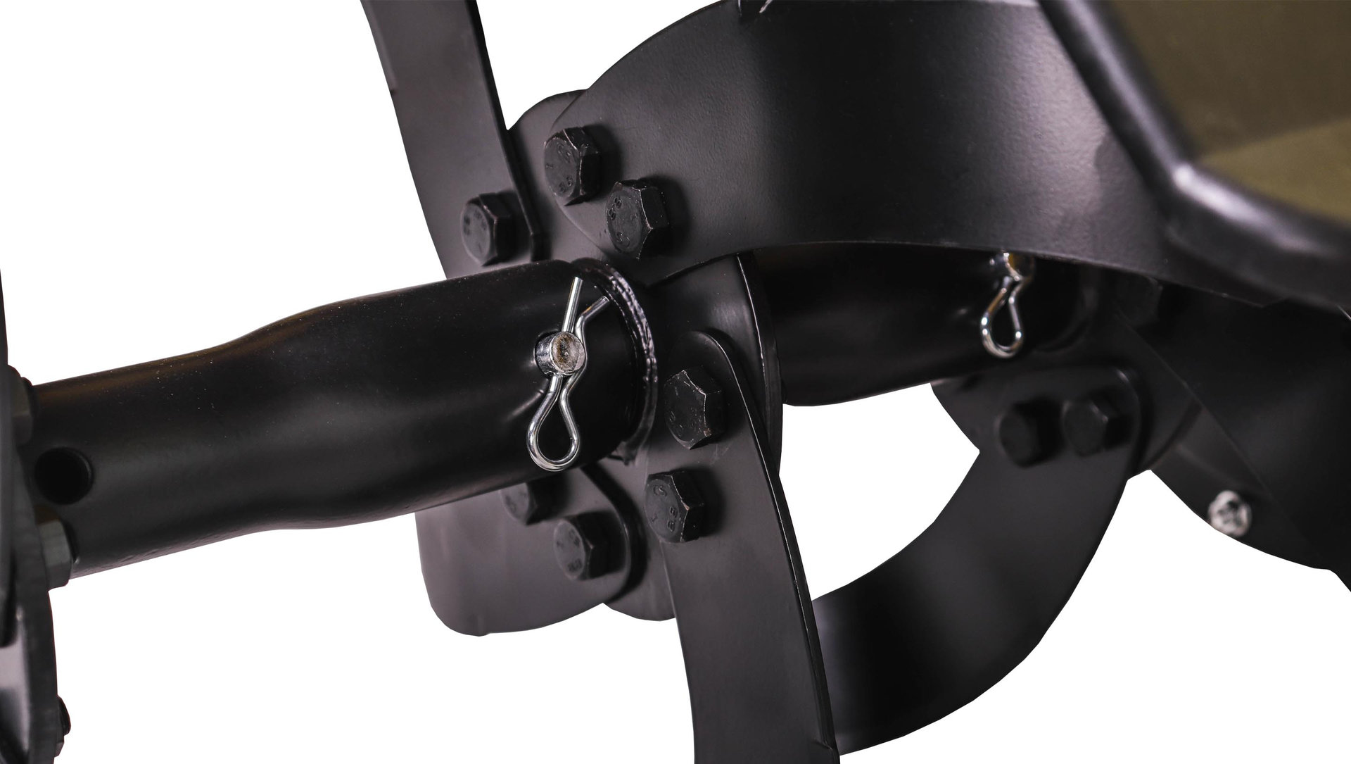 Мотокультиватор Champion ВC 6712 (7лс 1F/1R 30-55-85см 33см 3,6л 50кг) (BC6712)