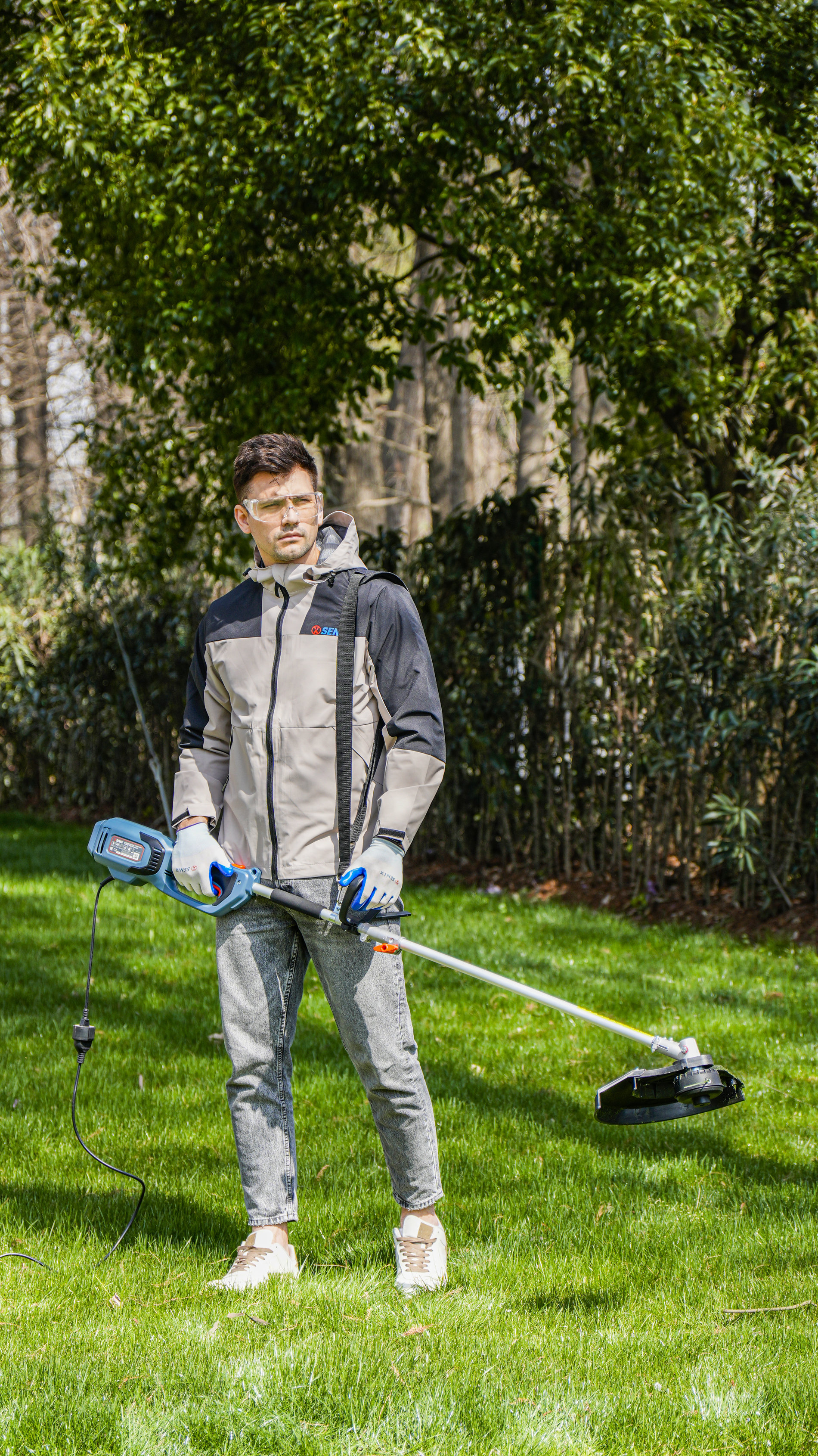 Триммер сетевой, 1200 Вт, 34 см (леска), 23 см (нож), D-рукоятка