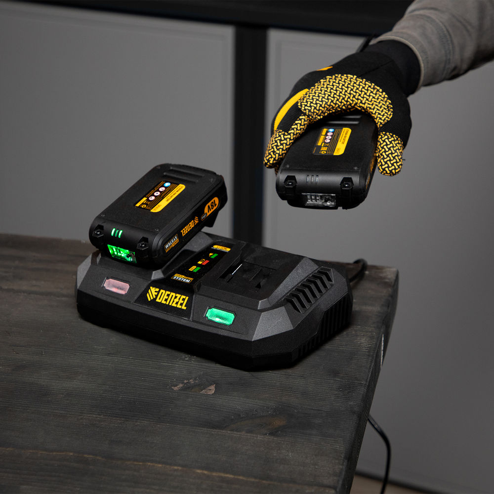 Устройство зарядное для аккумуляторов IBC-18-3.0-2, Li-Ion, 18В, 3.0 А, для двух батарей Denzel (28454)