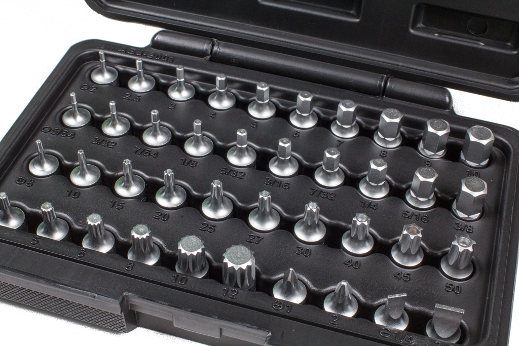 Набор головок коротких 40 пр. 1/4 Licota ABJ-2001