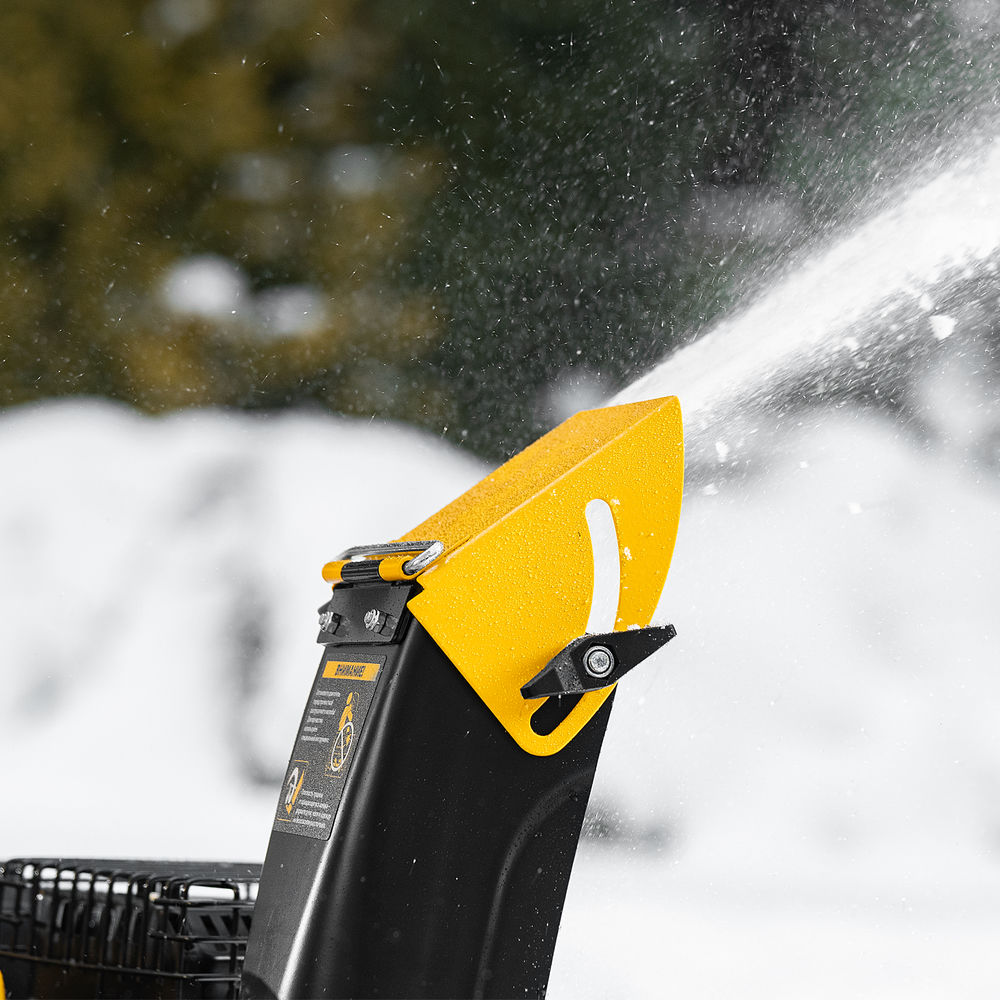 Бензиновая снегоуборочная машина SB 560 LP, 212 cc, электростартер, фара Denzel (97652)