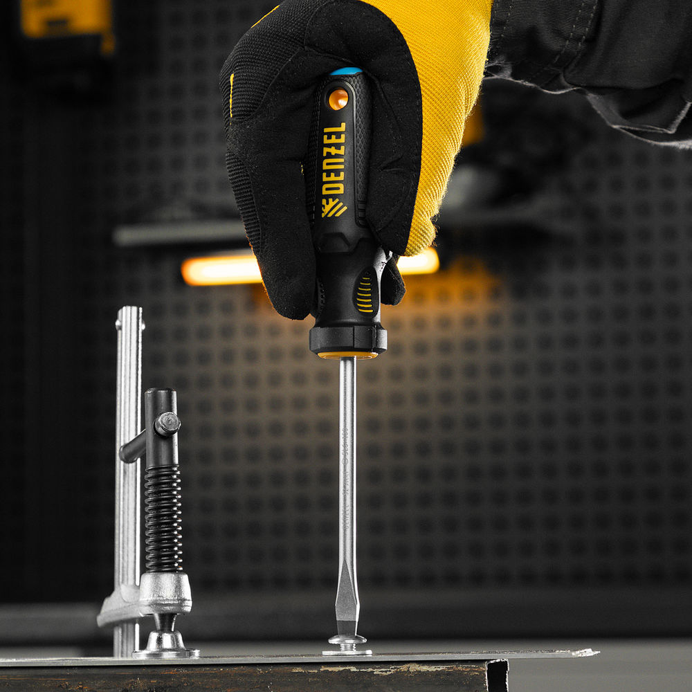 Отвертка, SL6x100 мм, S2, 3к рукоятка Denzel (121987)