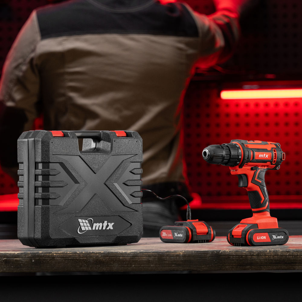 Дрель-шуруповерт аккумуляторная CDS-20, Li-Ion, 20 В// MTX (26186)