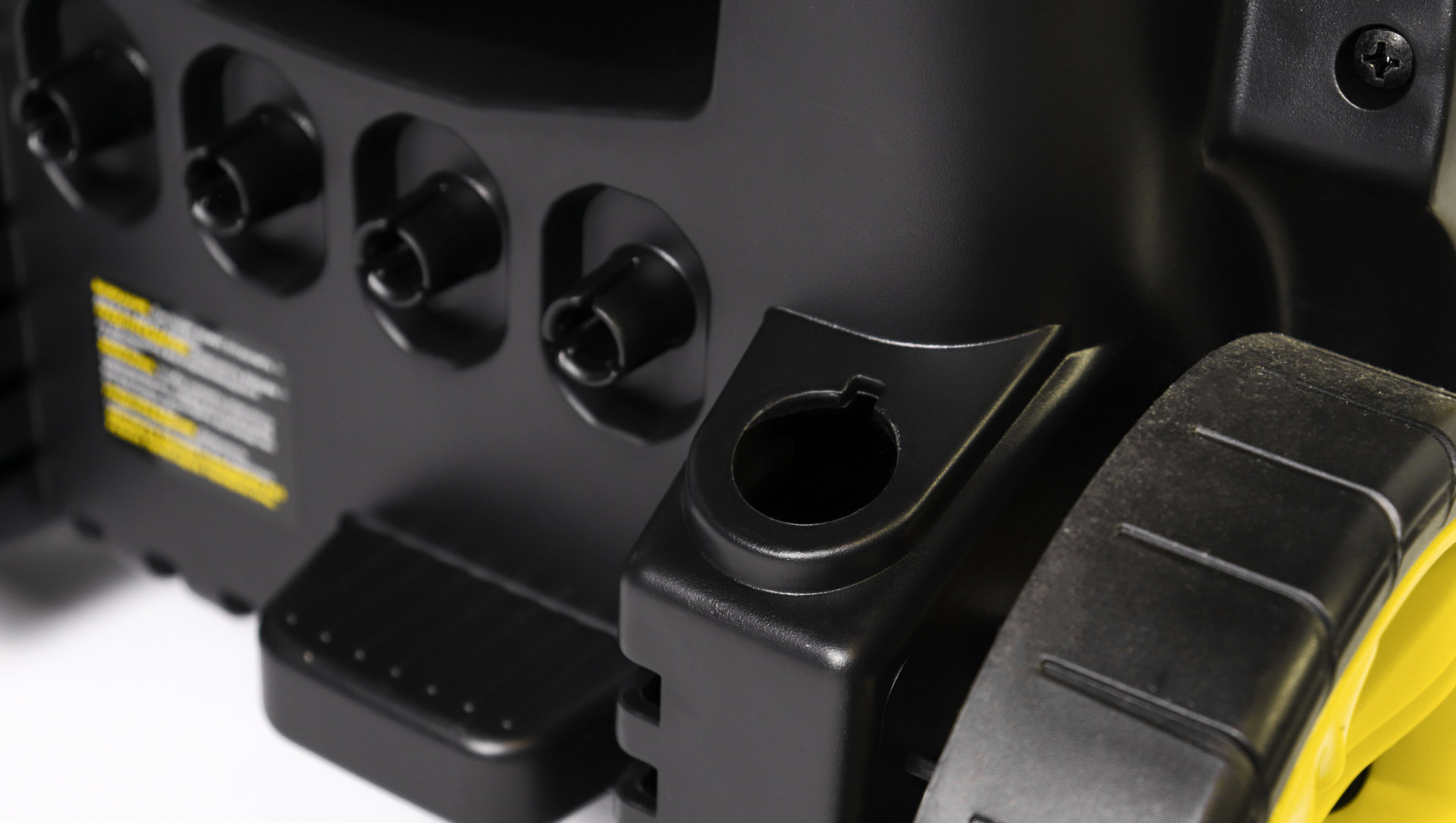 Мойка CHAMPION HP3200 (2,0кВт 105бар t 40С 5,5л/мин 15,3кг асинхронный, пеногенератор) (HP3200)