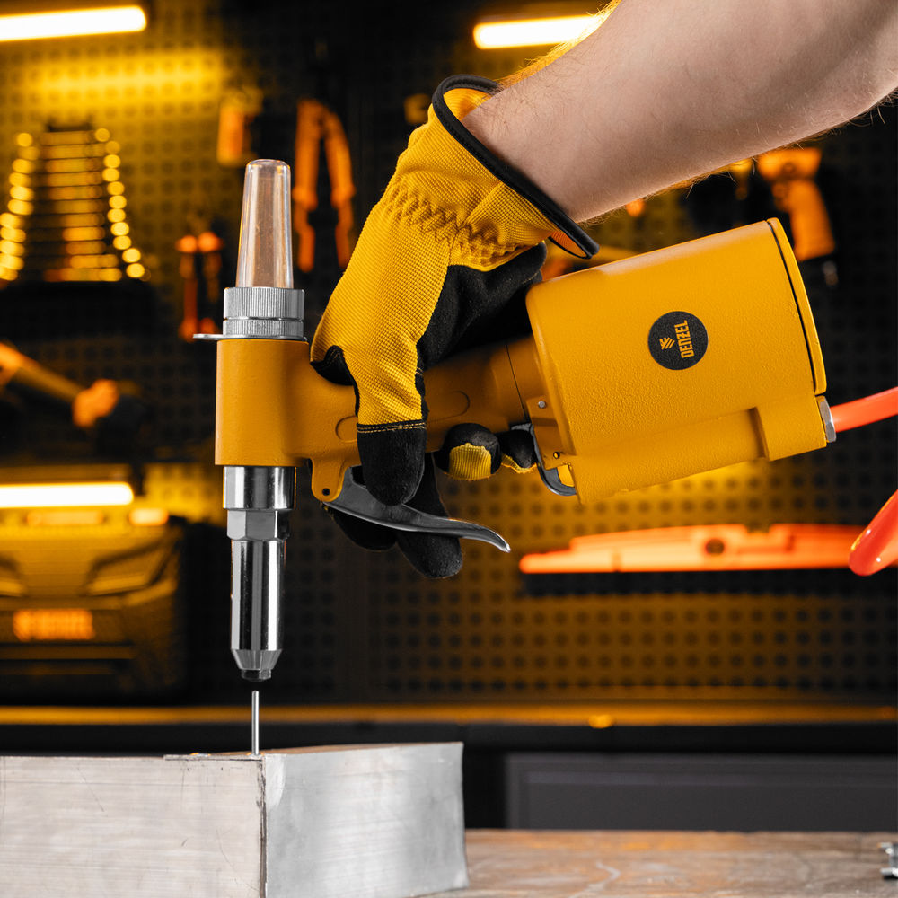 Пневматический заклепочник PR4, 2,4-4,8 мм Denzel (57479)