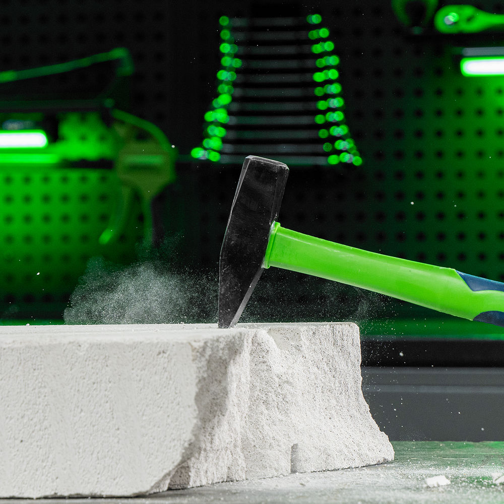 Молоток слесарный, 600 г, фибергласовая обрезиненная рукоятка Сибртех (10325)