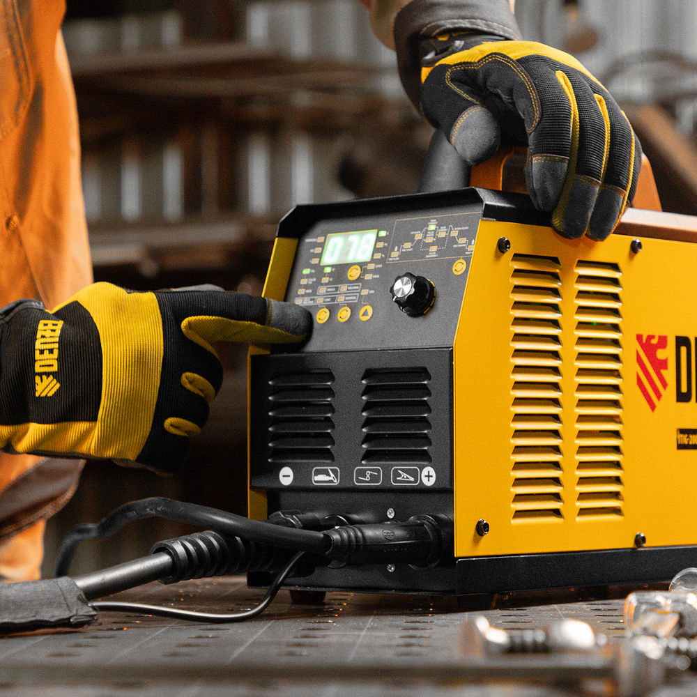Аппарат инвертор. аргонодуговой сварки ITIG-200 DС Pulse Cold Weld, 200 А, ПВ 60% Denzel (94329)