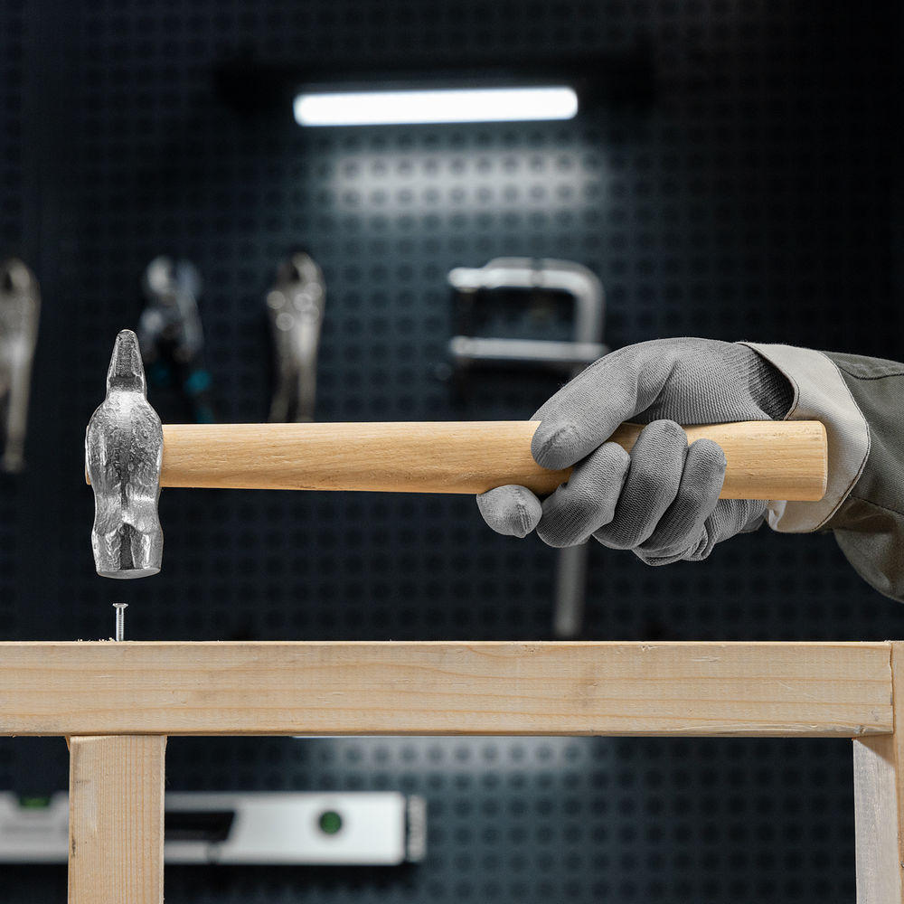 Молоток слесарный, 500 г, круглый боек, деревянная рукоятка (10240)