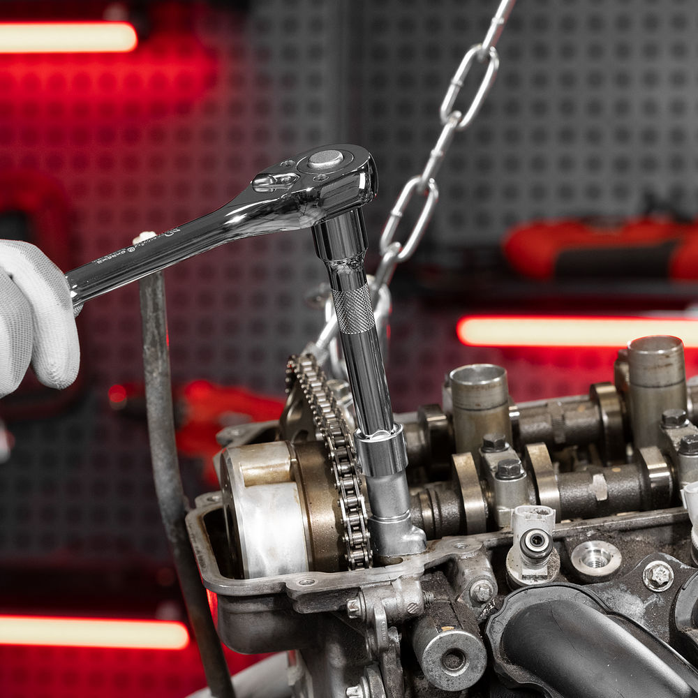 Набор торцевых головок, 1/2, головки 10 - 24 мм, с трещот. ключом, 12 предметов Matrix