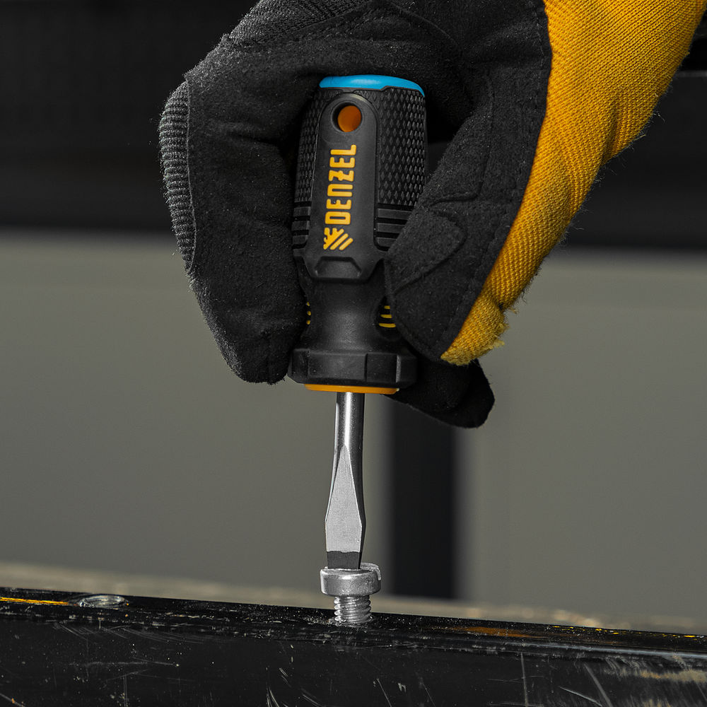 Отвертка SL6x38 мм, CrV, трехкомпонентная рукоятка Denzel (12201)