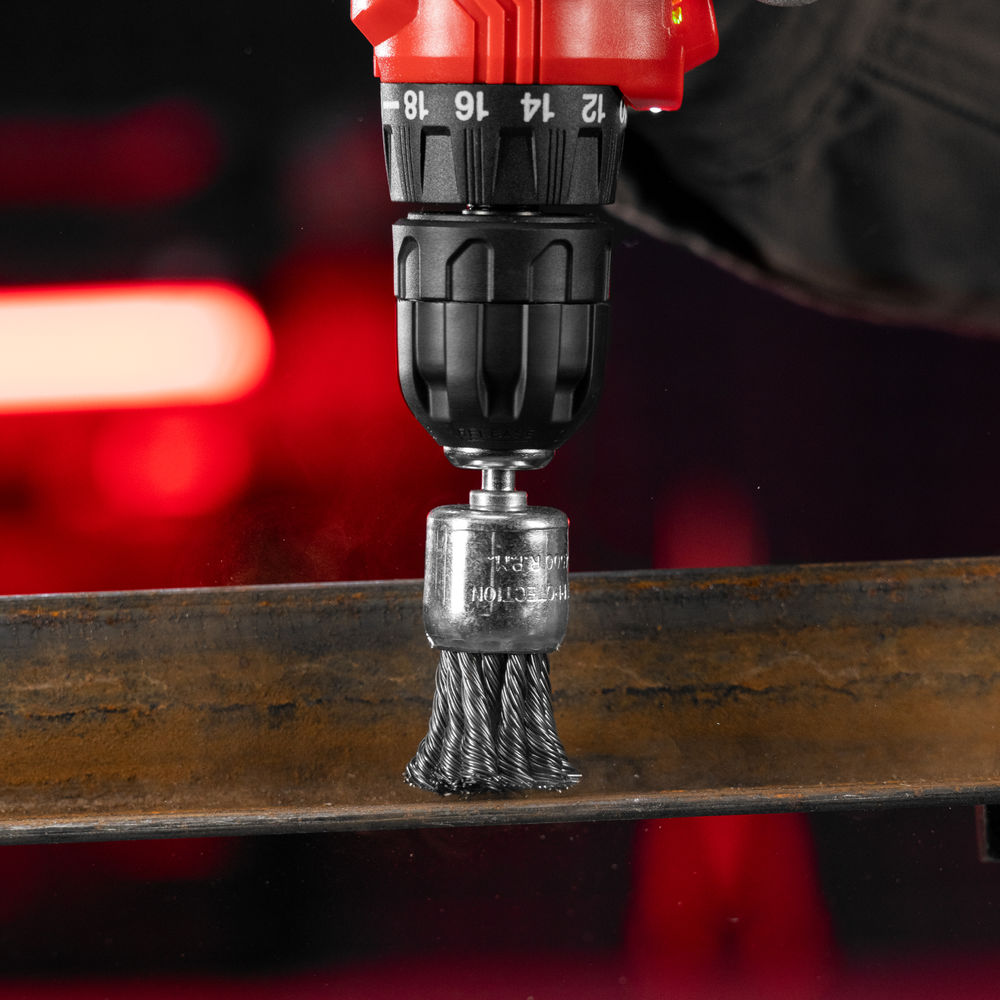 Щетка для дрели, 30 мм, чашка со шпилькой, крученая металлическая проволока Matrix (74466)