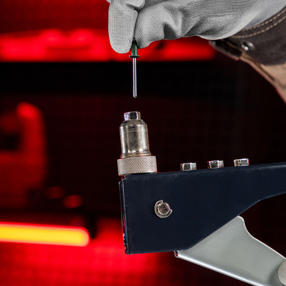 Заклепки 4.0 х 10 мм RAL 6005, темно-зеленые, 50 шт Matrix (40684)