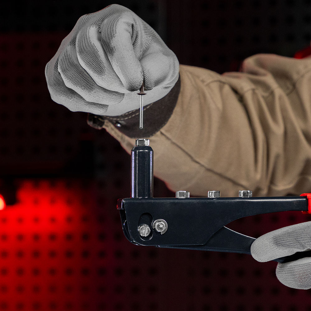 Заклепки 4.0 х 10 мм RAL 8017, темно-коричневый, 50 шт Matrix (40680)