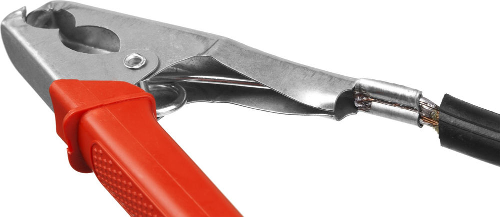 Провода пусковые морозостойкие 400 А, 3 м ЗУБР 59330-400-3