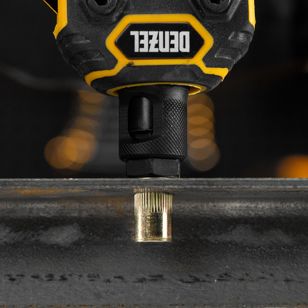 Заклепки резьбовые, стальные, оцинкованные, М10, пластиковый кейс, 35 шт. Denzel (40605)