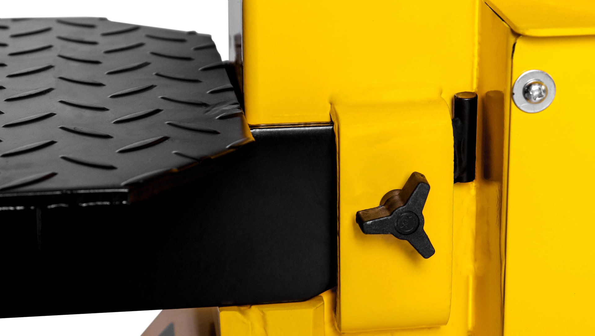 Дровокол CHAMPION LSV6000 (2,7кВт 6тонн 97кг,+насадка для колки дров на 4 части) (LSV6000)