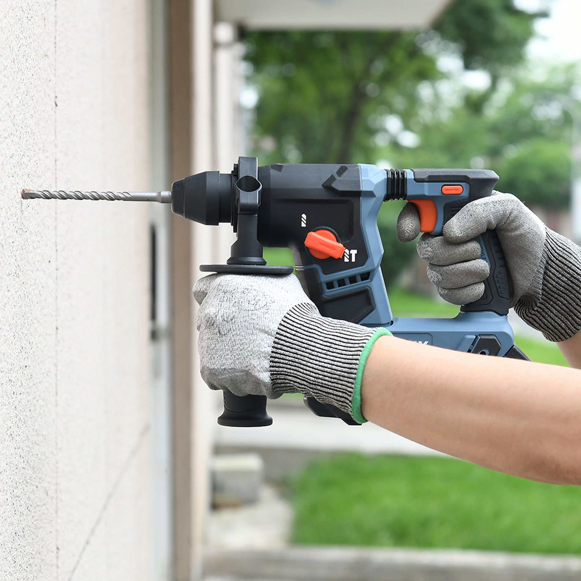 Перфоратор SDS-plus, 1.2Дж, 17 мм, 1х4Ач, ЗУ, кейс X2 20В