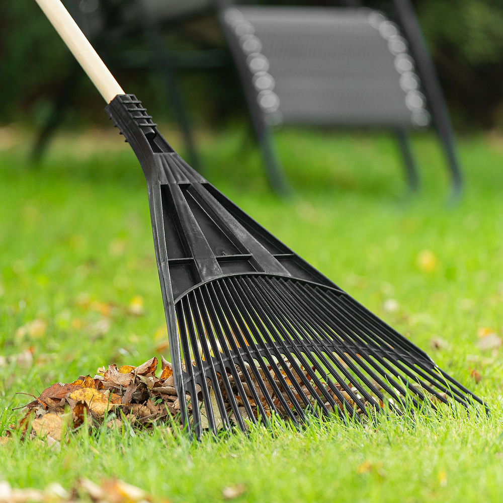 Грабли веерные пластиковые, 600 мм, 24 плоских зуба, без черенка, Сибртех (61708)