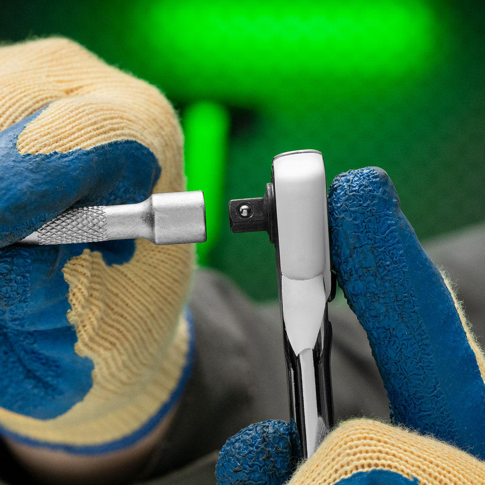 Ключ-трещотка 1/4, 45 зубьев, цельнометаллический, с быстрым сбросом, CrV, хром Сибртех